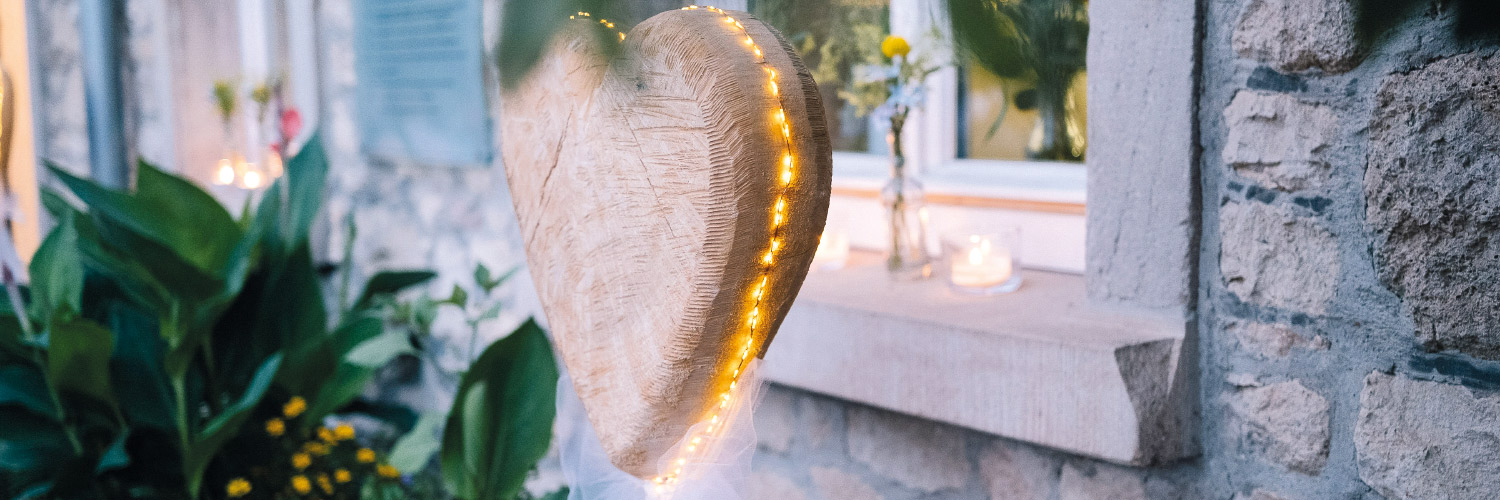 Jennifer Wedding & Style